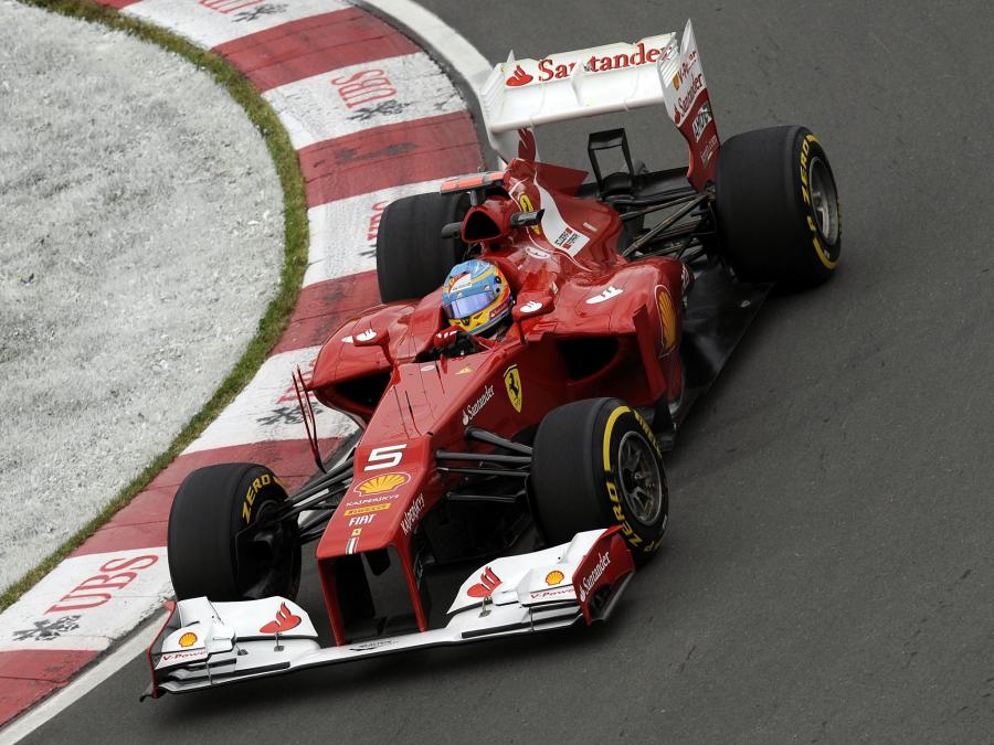  Ferrari F2012 2012 года  (фото 2 из 16)